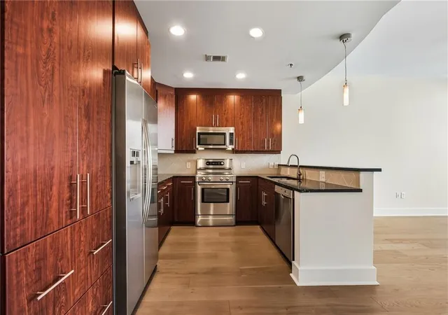 5th image of 1080 Peachtree St Ne #1501, Atlanta, GA 30309 | MLS# 7826451