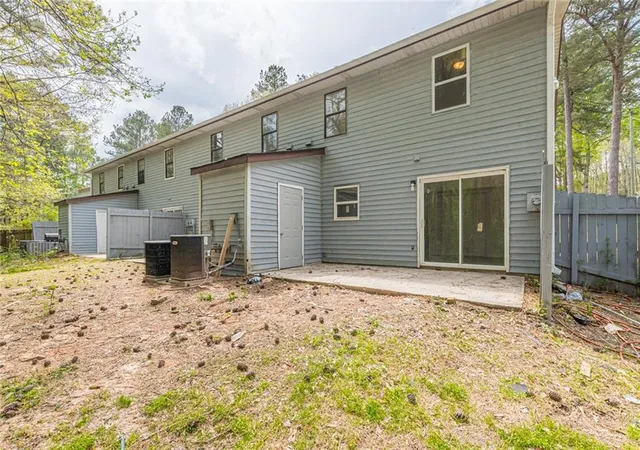 Homes for sale in Union City, GA | 5956 Stonewall Dr, Union City, GA 30291 | MLS# 7801528