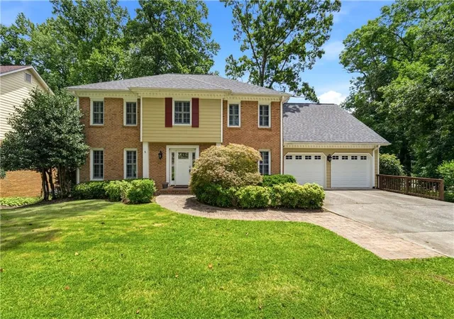 Photo 1 of Single family home for sale at 461 Berrypatch Ln Se, Marietta, GA 30067 | MLS# 7808232 | Listing updated on 2026-07-23