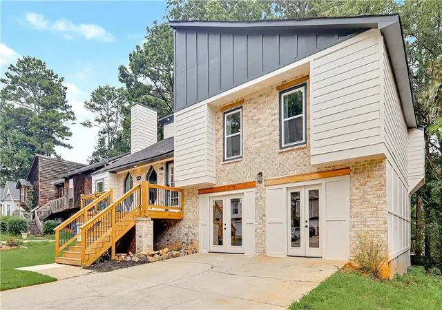 1st image of 1415 Brookcrest St, Lawrenceville, GA 30044 | MLS# 7812103