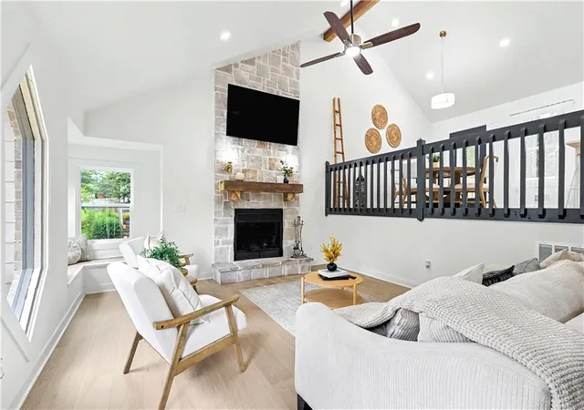 4th image of 1415 Brookcrest St, Lawrenceville, GA 30044 | MLS# 7812103