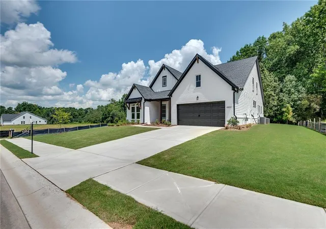 Photo 3 of Single family home for sale at 4850 Gadwall Way, Cumming, GA 30028 | MLS# 7819815 | Listing updated on 2026-09-20