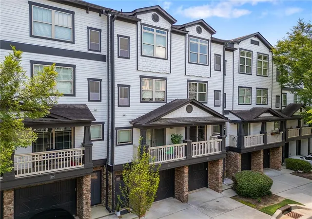 1st image of 221 Semel Cir Nw #260, Atlanta, GA 30309 | MLS# 7822423