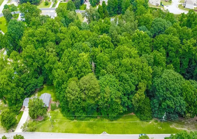 2nd image of 2765 Sardis Dr, Buford, GA 30519 | MLS# 7796349