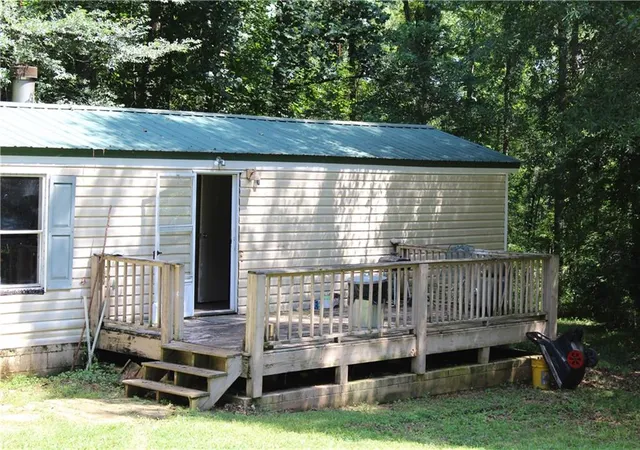3rd image of 110 N Cove Dr, Hogansville, GA 30230 | MLS# 7807652