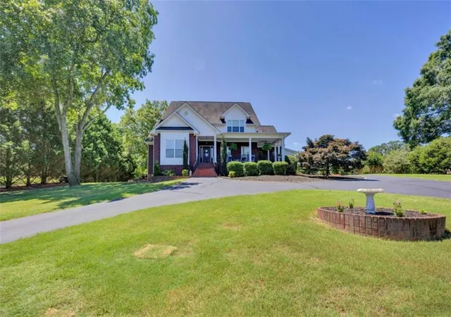 Photo 3 of Single family home for sale at 45 Walnut Ln, Covington, GA 30014 | MLS# 7795103 | Listing updated on 2026-09-25