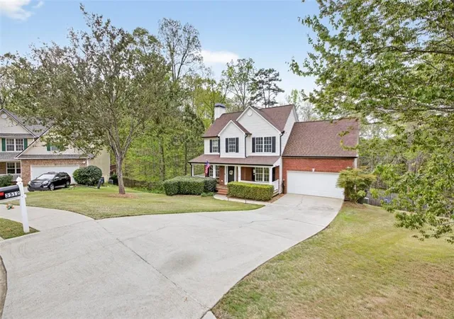 Photo 3 of Single family home for sale at 3512 Windy Oaks Way, Loganville, GA 30052 | MLS# 7806888 | Listing updated on 2026-09-09
