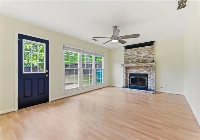 3rd image of 155 Thatching Ln, Johns Creek, GA 30022 | MLS# 7820616