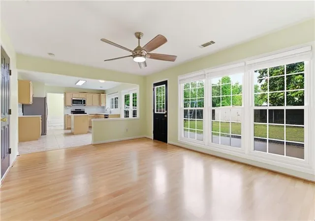 4th image of 155 Thatching Ln, Johns Creek, GA 30022 | MLS# 7820616