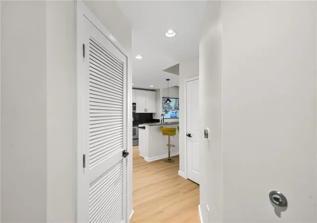 Homes for sale in Atlanta, GA | 250 Pharr Rd Ne #1702, Atlanta, GA 30305 | MLS# 7753244