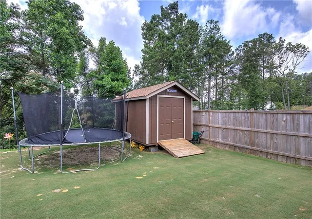 Photo 3 of Single family home for sale at 286 Belmont Dr, Cartersville, GA 30120 | MLS# 7793815 | Listing updated on 2026-09-15