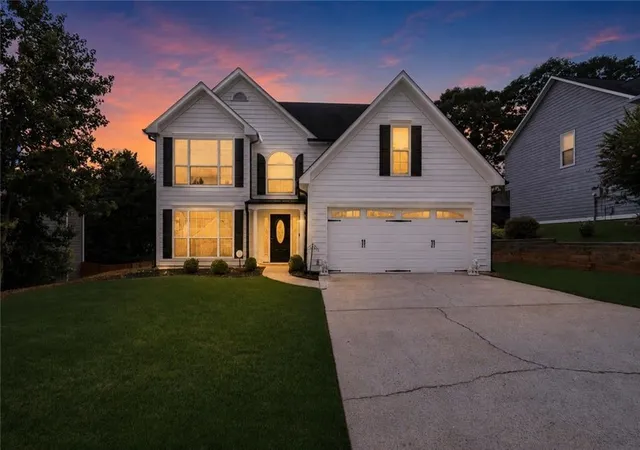 Photo 1 of Single family home for sale at 2765 Suwanee Lakes Trl, Suwanee, GA 30024 | MLS# 7820868 | Listing updated on 2026-08-14