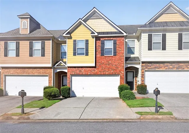 2nd image of 52 Providence Oak Ct, Lawrenceville, GA 30046 | MLS# 7757083