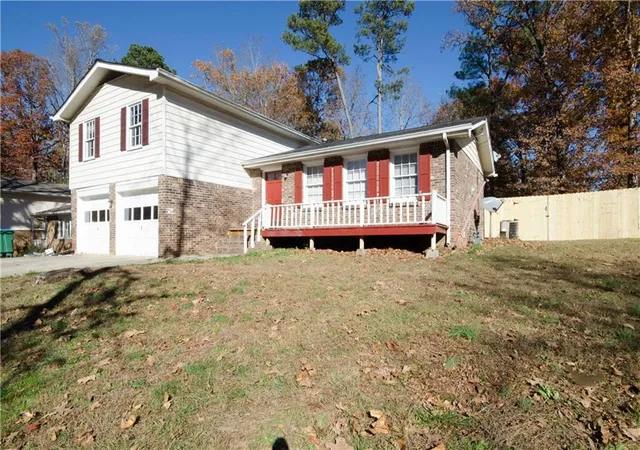 3rd image of 2621 Bailey Dr, Norcross, GA 30071 | MLS# 7816002