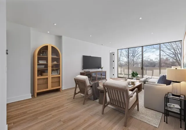 4th image of 2575 Peachtree Rd Ne #6G, Atlanta, GA 30305 | MLS# 7742953