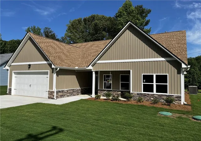 1st image of 1932 Cochran Ridge Rd, Hiram, GA 30141 | MLS# 7783631