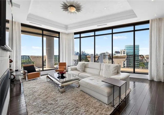 1st image of 2233 Peachtree Rd Ne #1602, Atlanta, GA 30309 | MLS# 7776617