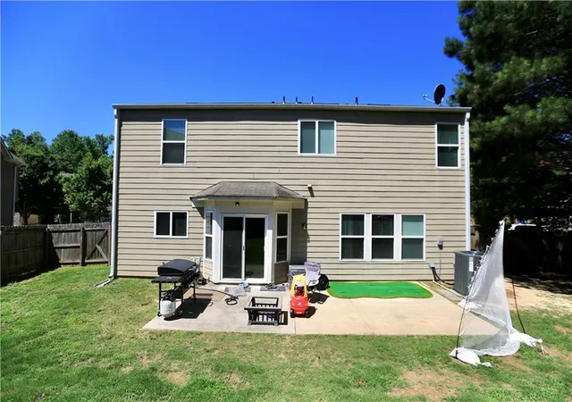 2nd image of 1320 Avalon Creek Rd, Buford, GA 30518 | MLS# 7825732