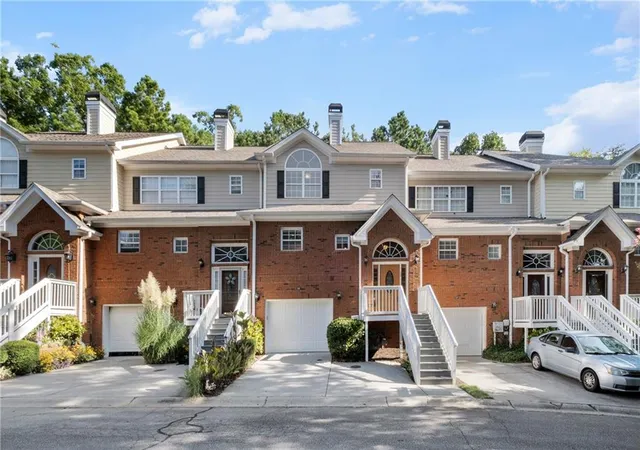 Photo 2 of Townhouse for sale at 16 Elan Ct, Alpharetta, GA 30022 | MLS# 7819789 | Listing updated on 2026-09-15