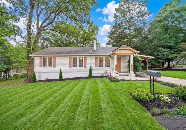 Single family home for sale at 2949 Pearl St, Atlanta, GA 30344 | MLS# 7807430 | Listing updated on 2026-09-08