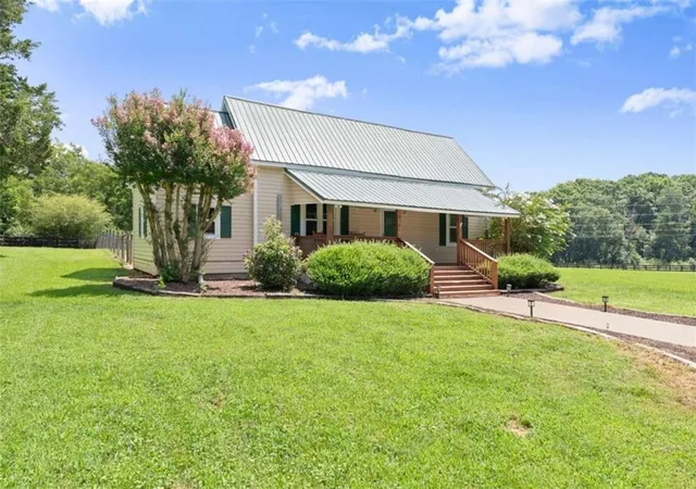 1st image of 6806 Shoal Creek Rd, Clermont, GA 30527 | MLS# 7820067