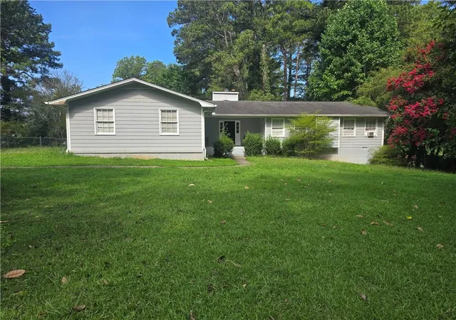 Photo 2 of Single family home for sale at 1481 Smithson Dr, Lithonia, GA 30058 | MLS# 7818582 | Listing updated on 2026-09-21
