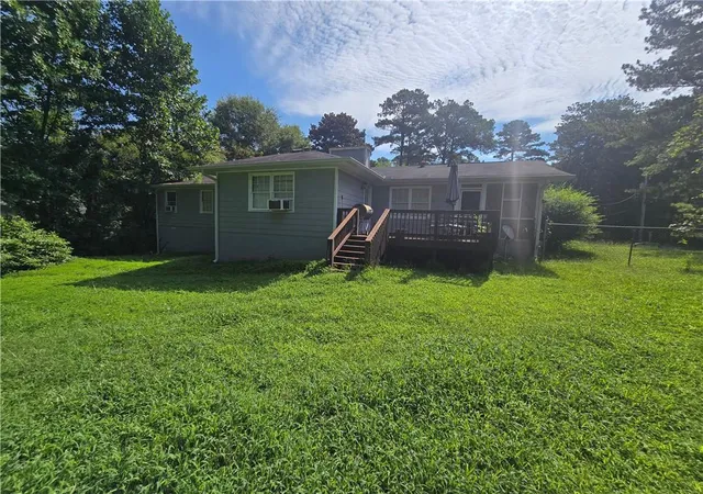 Photo 4 of Single family home for sale at 1481 Smithson Dr, Lithonia, GA 30058 | MLS# 7818582 | Listing updated on 2026-09-21
