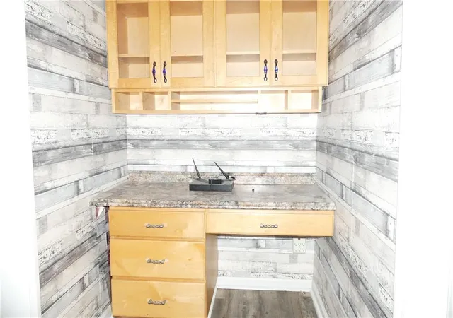 Photo 2 of Single family home for sale at 7012 Blueberry Rdg Se, Acworth, GA 30102 | MLS# 7663381 | Listing updated on 2026-08-12