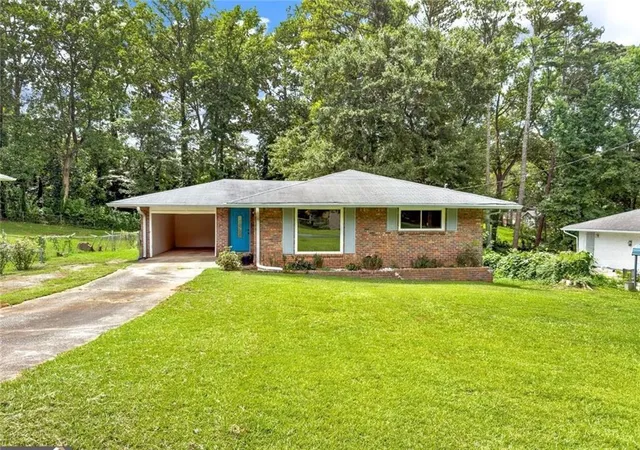 Photo 1 of Single family home for sale at 565 Wavelyn Way, Riverdale, GA 30274 | MLS# 7810978 | Listing updated on 2026-08-21