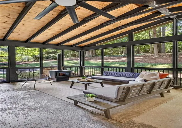 Photo 4 of Single family home for sale at 2282 Deer Ridge Dr, Stone Mountain, GA 30087 | MLS# 7794637 | Listing updated on 2026-09-19
