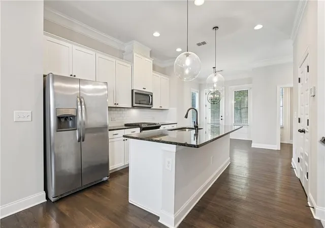 Photo 4 of Townhouse for sale at 511 Morningtide Way, Atlanta, GA 30324 | MLS# 7778897 | Listing updated on 2026-09-18