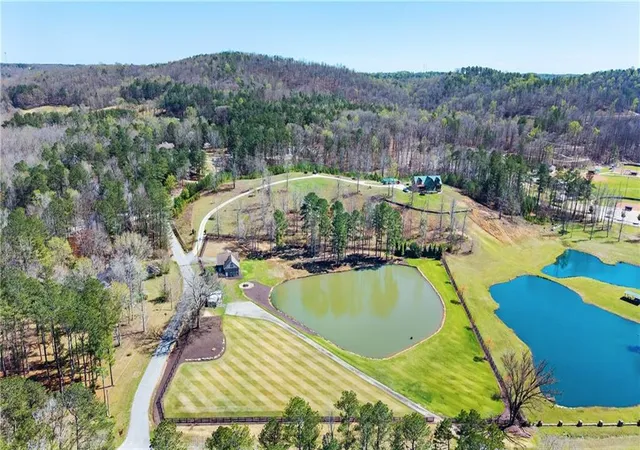2nd image of 82 Lee Bone Rd, Dallas, GA 30132 | MLS# 7808151