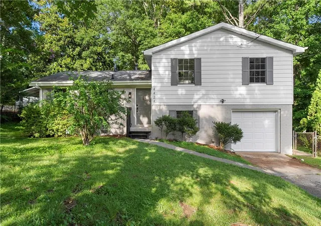 Photo 1 of Sale Pending at 4424 Twin Crk Dr Ne, Kennesaw, GA 30144 | MLS# 7805858 | Listing updated on 2026-10-05
