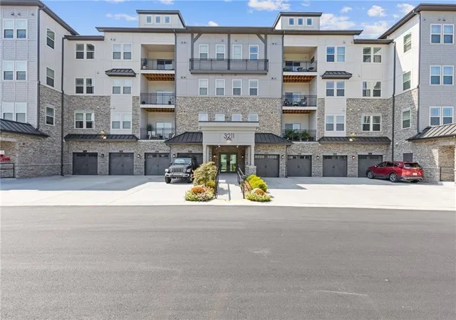 2nd image of 3211 Orwell Wy #4404, Cumming, GA 30041 | MLS# 7780662