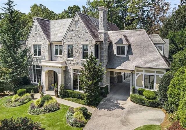 2nd image of 1770 Merton Rd Ne, Atlanta, GA 30306 | MLS# 7771960