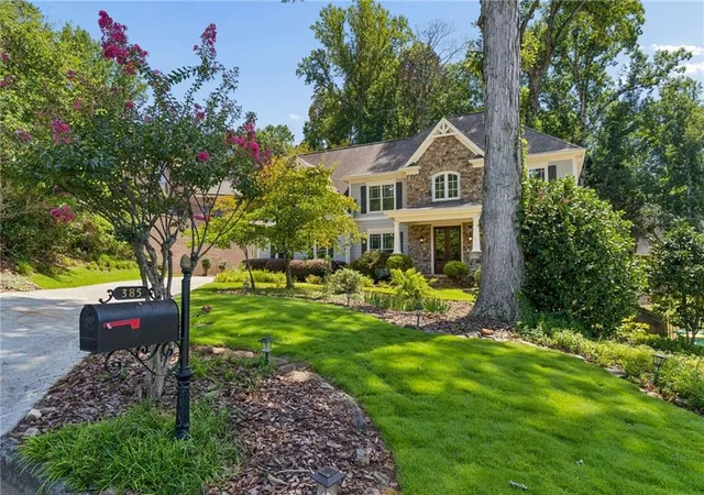 2nd image of 385 Pandemar Trl, Lawrenceville, GA 30043 | MLS# 7824459
