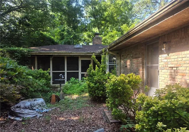 2nd image of 938 Rockbridge Wy, Norcross, GA 30093 | MLS# 7816340