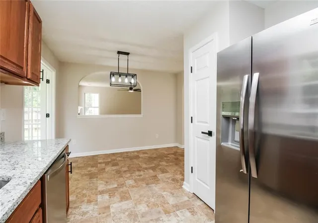 5th image of 2527 Plymouth Wy Se, Conyers, GA 30013 | MLS# 7810840