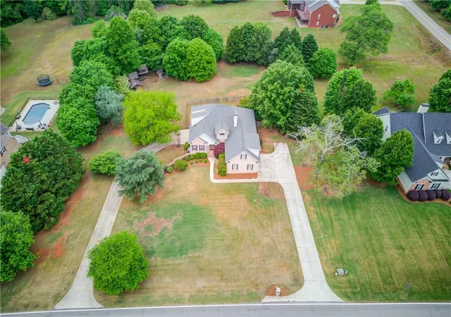 Homes for sale in Gainesville, GA | 5667 Britt Whitmire Rd, Gainesville, GA 30506 | MLS# 7792779