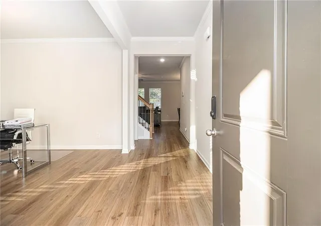 2nd image of 596 River Gardens Dr Se, Atlanta, GA 30354 | MLS# 7823640