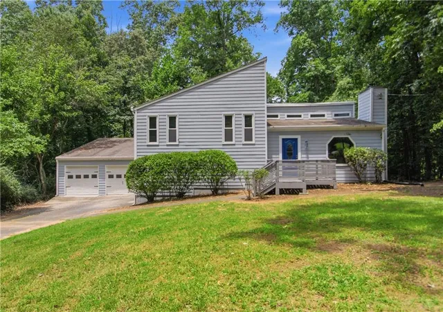 1st image of 1035 Lakewood Dr, Marietta, GA 30066 | MLS# 7802700