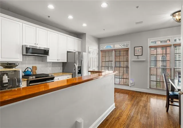 3rd image of 2144 Briarwood Blf Ne, Brookhaven, GA 30319 | MLS# 7784516