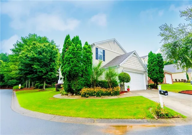 Photo 1 of Single family home for sale at 3740 Maple Valley Dr, Cumming, GA 30040 | MLS# 7821742 | Listing updated on 2026-08-15