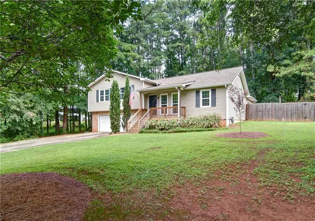 Photo 2 of Single family home for sale at 2300 Twiggs Cvs Nw, Kennesaw, GA 30152 | MLS# 7828779 | Listing updated on 2026-09-21