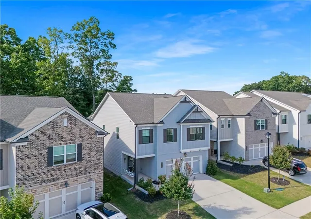 Photo 3 of Single family home for sale at 5317 Fox Hl Ln, Oakwood, GA 30566 | MLS# 7817969 | Listing updated on 2026-08-17