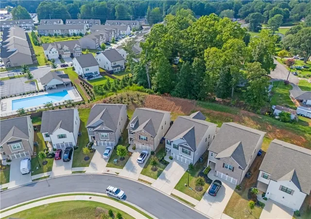 Photo 4 of Single family home for sale at 5317 Fox Hl Ln, Oakwood, GA 30566 | MLS# 7817969 | Listing updated on 2026-08-17