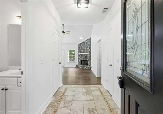 Photo 3 of Sale Pending at 622 Spring Crst Rd, Cleveland, GA 30528 | MLS# 7702082 | Listing updated on 2026-09-24