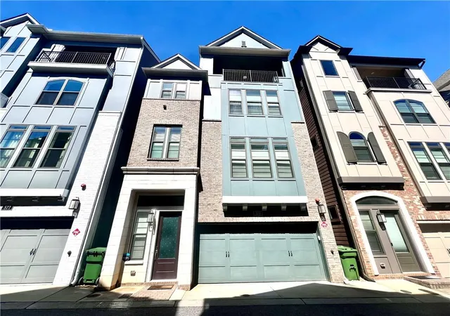 image of 579 Broadview Pl Ne, Atlanta, GA 30324 | MLS# 7736091