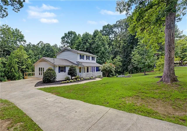 3rd image of 6241 Brookfield Dr, Murrayville, GA 30564 | MLS# 7809089