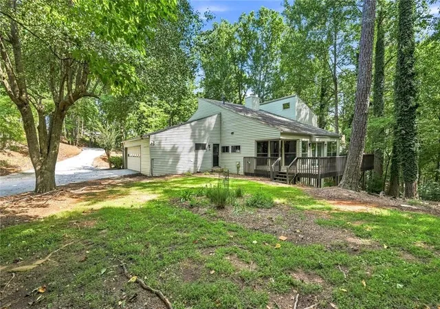 31st image of 8810 N Mount Dr, Johns Creek, GA 30022 | MLS# 7820316